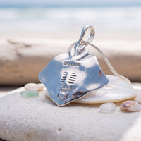 Stingray Pendant Necklace – Sealife Collection – Sterling Silver