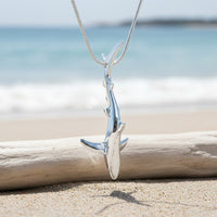Joe Romeiro´s Blue Shark Necklace – Sterling Silver
