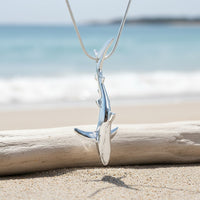 Joe Romeiro´s Blue Shark Necklace – Sterling Silver