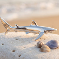 Joe Romeiro´s Blue Shark Necklace – Sterling Silver