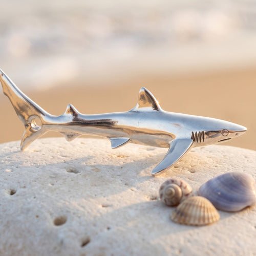 Joe Romeiro´s Blue Shark Necklace – Sterling Silver