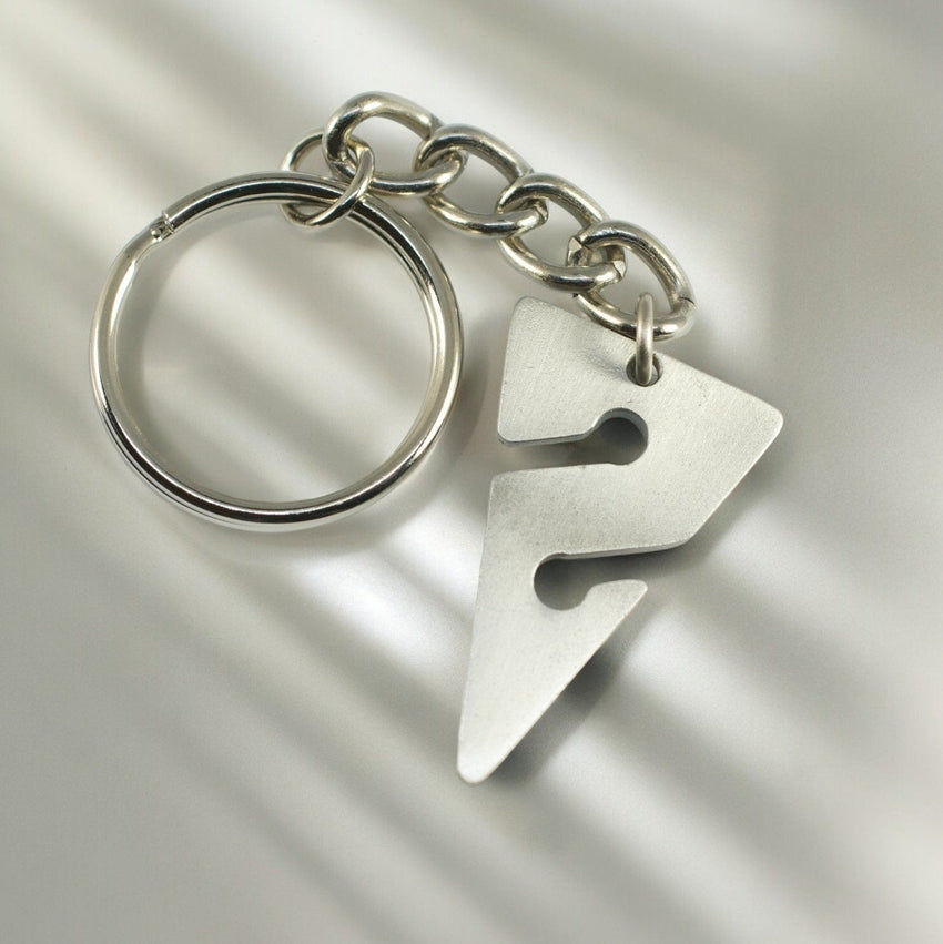 Line Arrow Keychain – Cave Diving Collection - Pewter