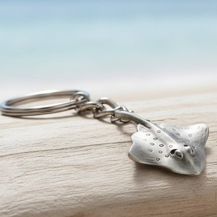 Stingray Keychain – Sea Life Collection – Pewter