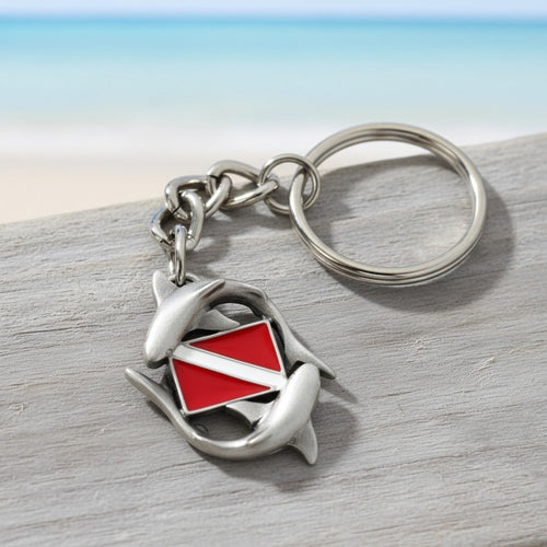 Reef Sharks Circling Dive Flag Keychain – Diver´s Collection – Pewter