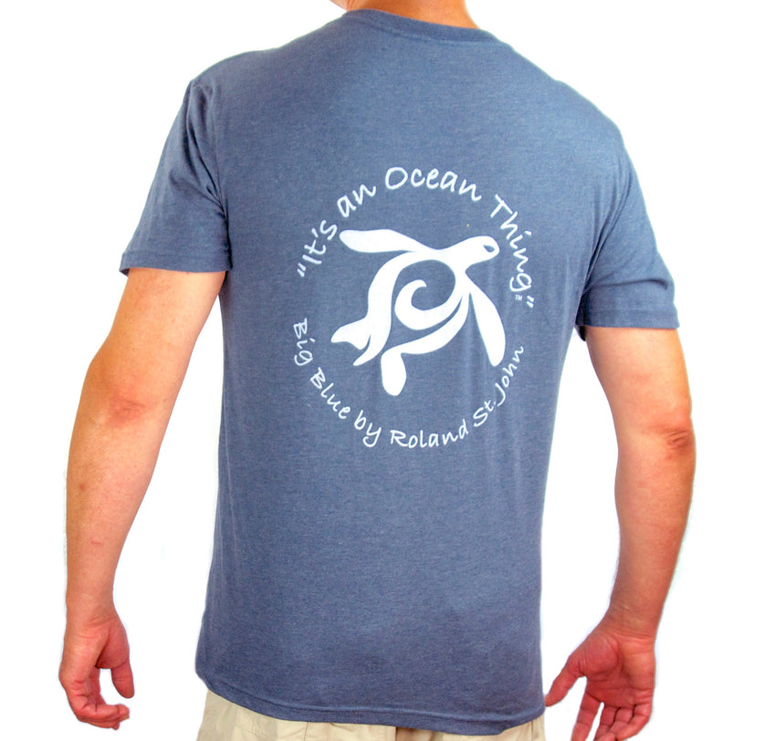 Men´s T-Shirt - "It's an Ocean Thing" - Ocean Traveler Collection - Cotton & Recycled plastic bottles