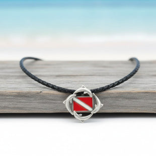 Dolphins Necklace with Dive Flag – Diver´s Collection – Pewter