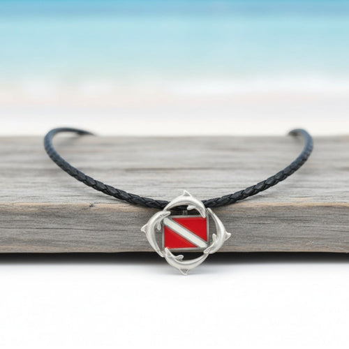 Dolphins Necklace with Dive Flag – Diver´s Collection – Pewter