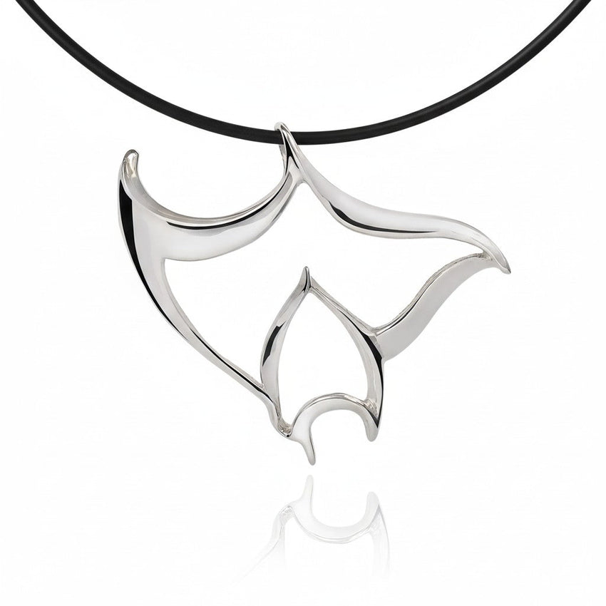 Manta Ray Necklace – Seaplicity Collection – Sterling Silver