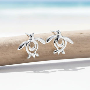 Sea Turtle "Honu" Post/Stud Earrings – Ocean Traveler Collection – Sterling Silver