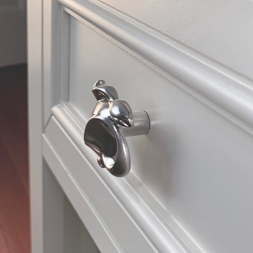 Sea Turtle Drawer Pull/Knob – Home Decor – Pewter with Nickel or Brass Finish