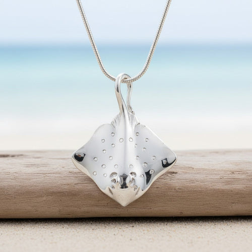Stingray Pendant Necklace – Sealife Collection – Sterling Silver