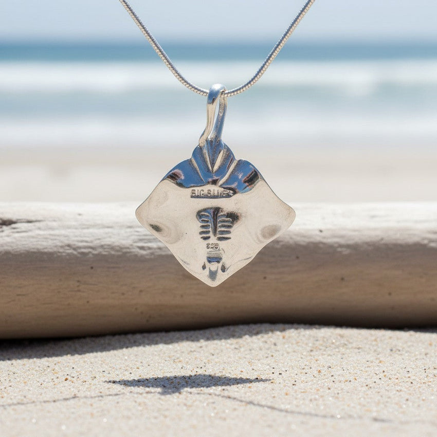 Stingray Pendant Necklace – Sealife Collection – Sterling Silver