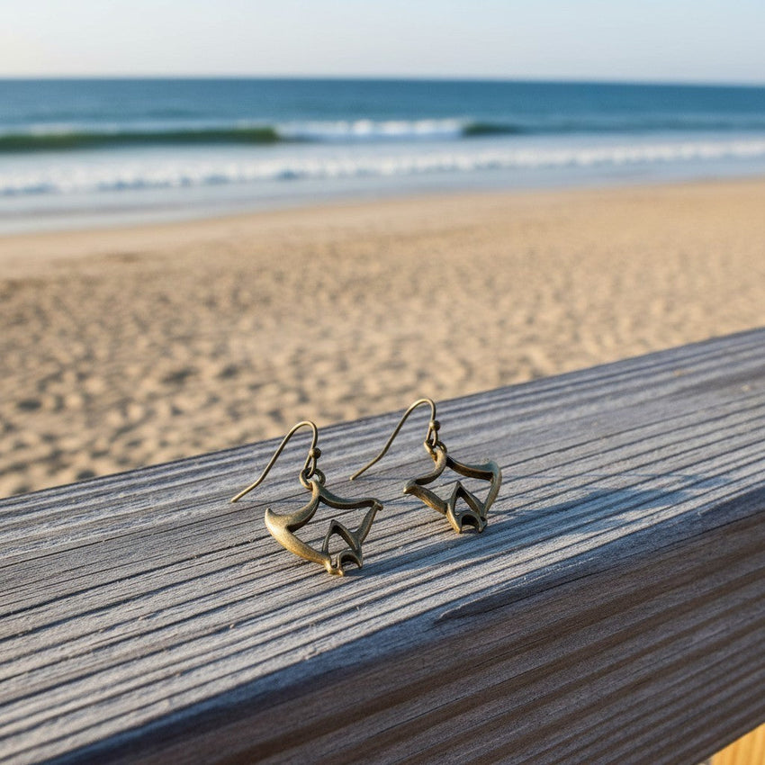 Manta Ray Drop Earrings – "Big Ray" Design – Bronze