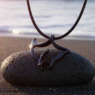 Manta Ray Pendant Necklace – "Big Ray" - Jet Black Finish